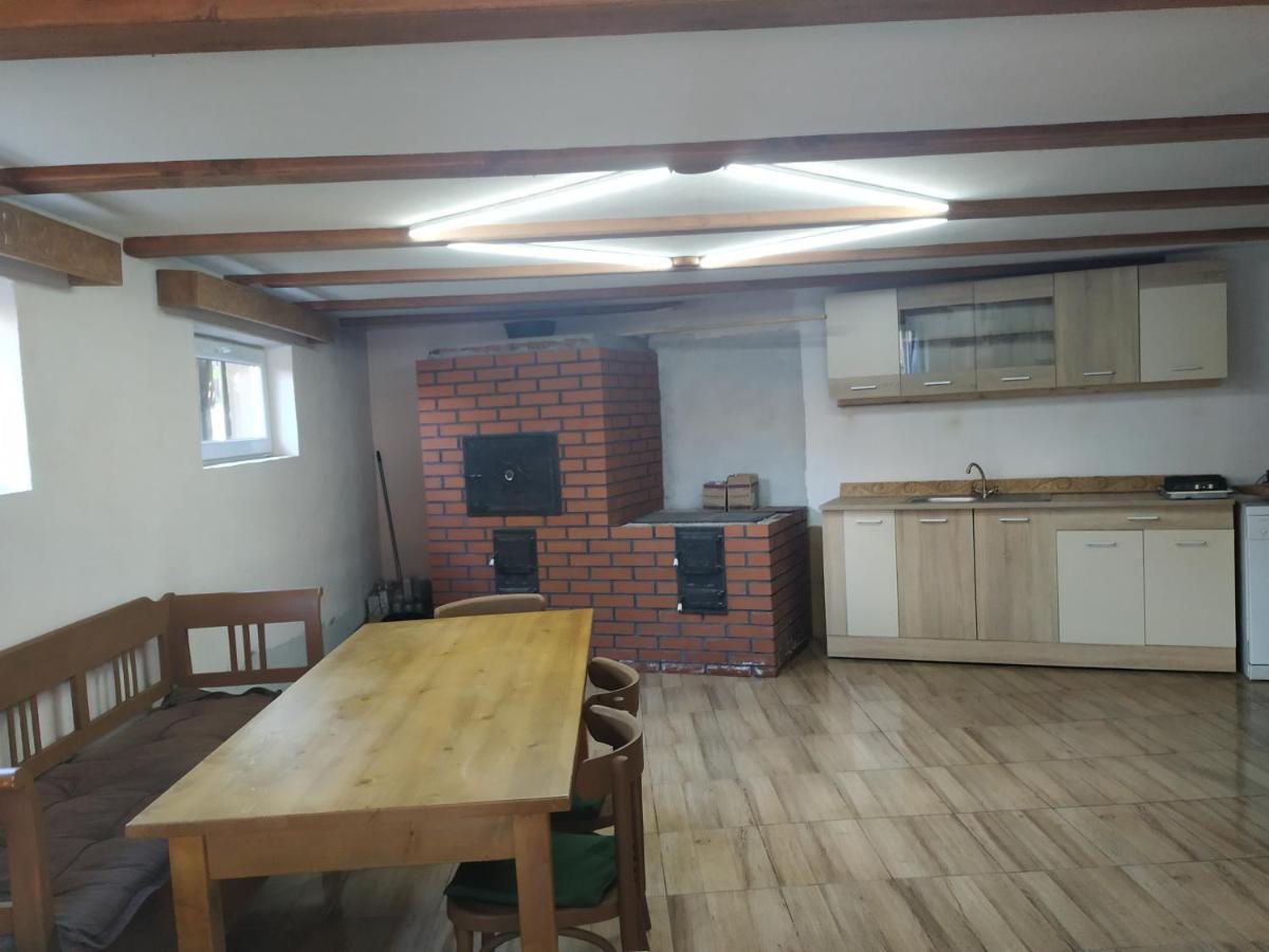 Kalmi Vendégház Corund  Exterior foto